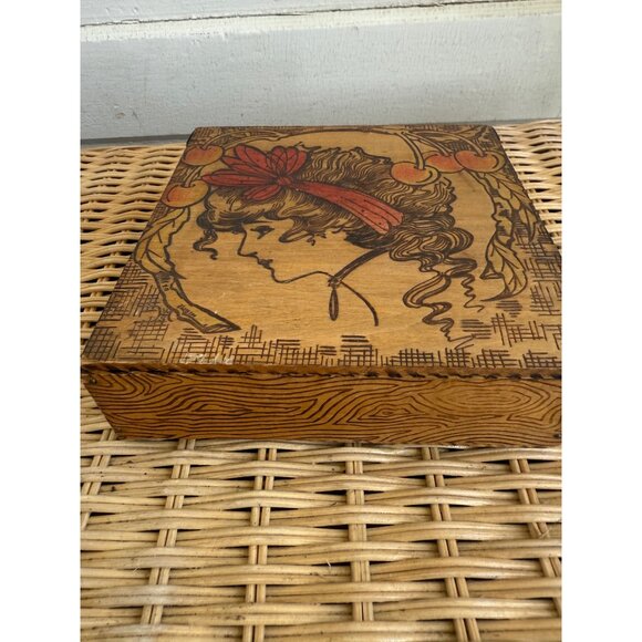 Antique 1910s Flemish Art Pyrography Hanky Box Art Nouveau Lady Cherries - Picture 8 of 8